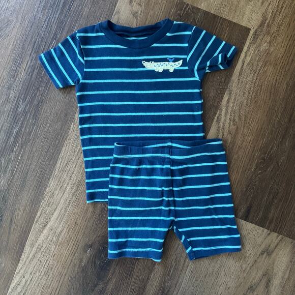 Bundle of Baby Boy Warm Weather Pajamas/PJs: Carter's, 2 Pair. - Picture 2 of 5